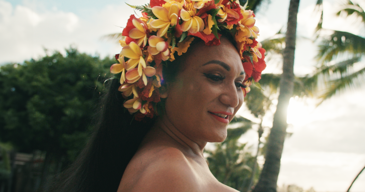 Tahitian RaeRae with flower lay